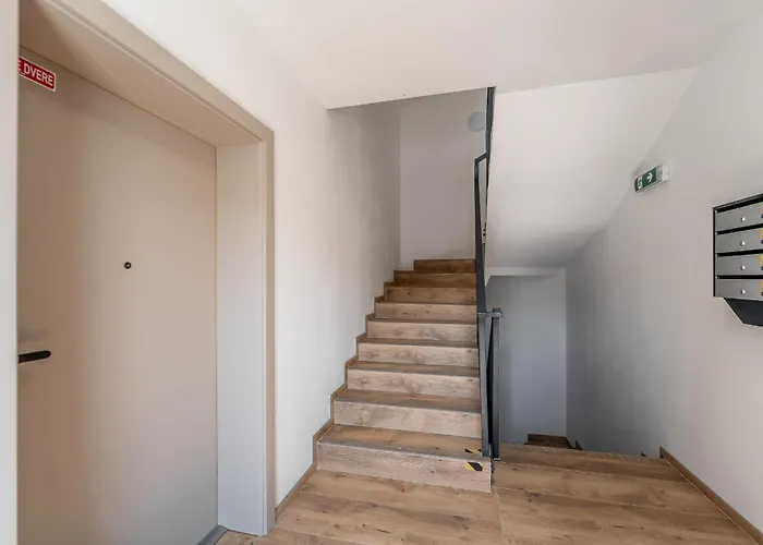 Brand New With Balcony - Center Appartamento